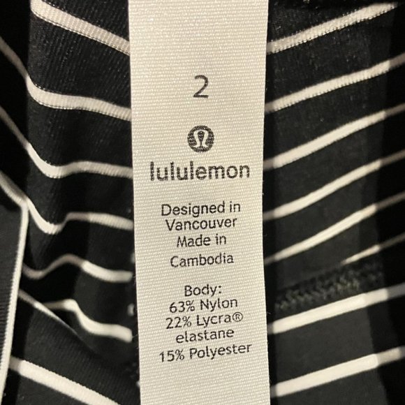 Lululemon Black & White Stripe Wunder Under HR Tight 25" Luxtreme Fabric - NWT - Picture 3 of 5